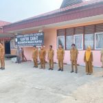 Aparatur Pemerintah Kecamatan Muara Muntai Gelar Apel Pagi di Halaman Kantor Camat
